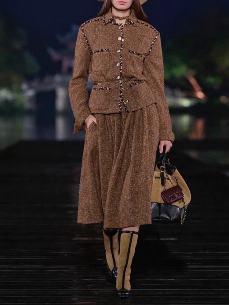 Female Elegant Turndown Collar - Wool Blend Coat 评论和价格
