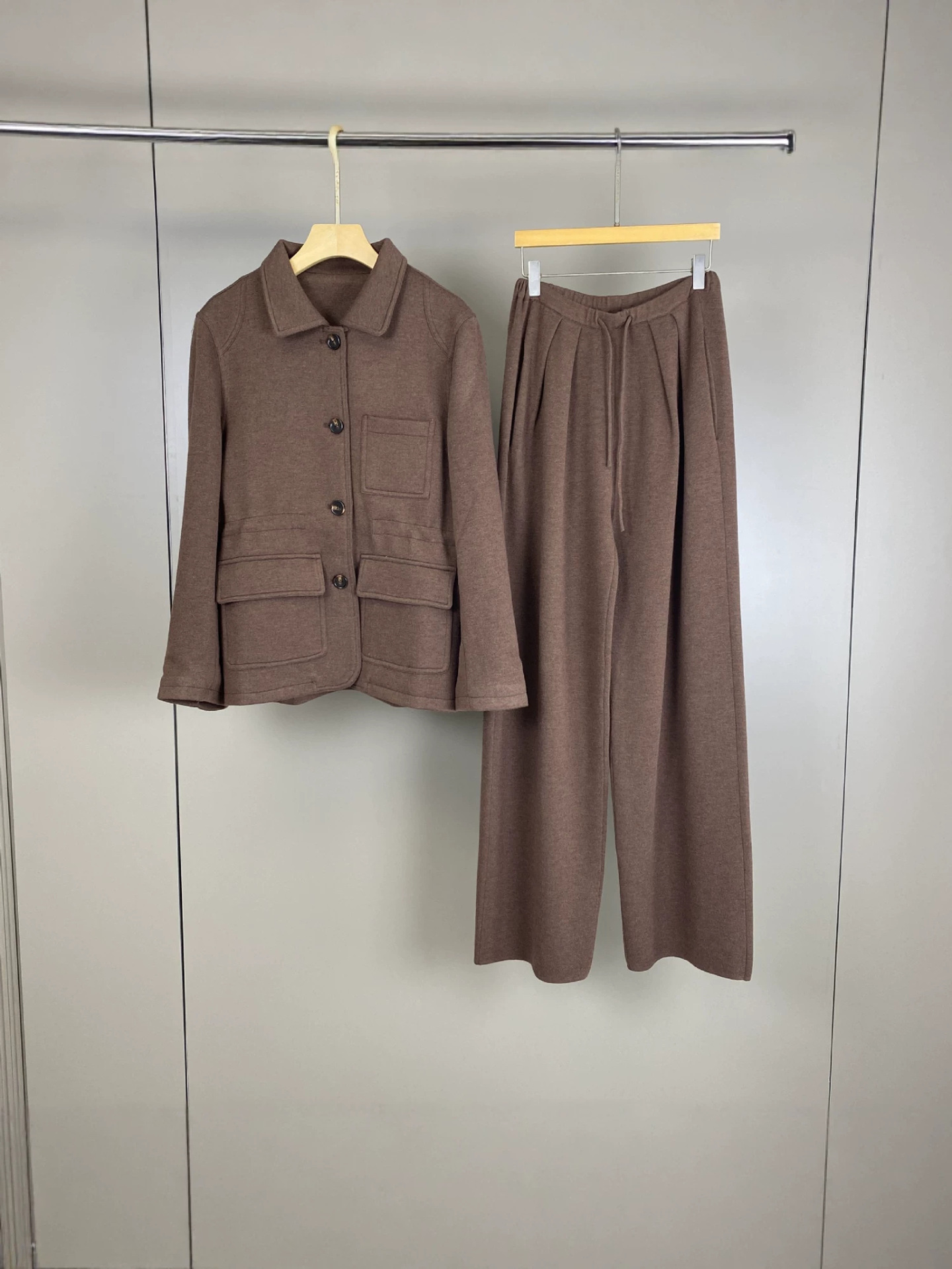 2026Autumn/Winter Cashmere-Woo - Wool Blend Coat 评论和价格