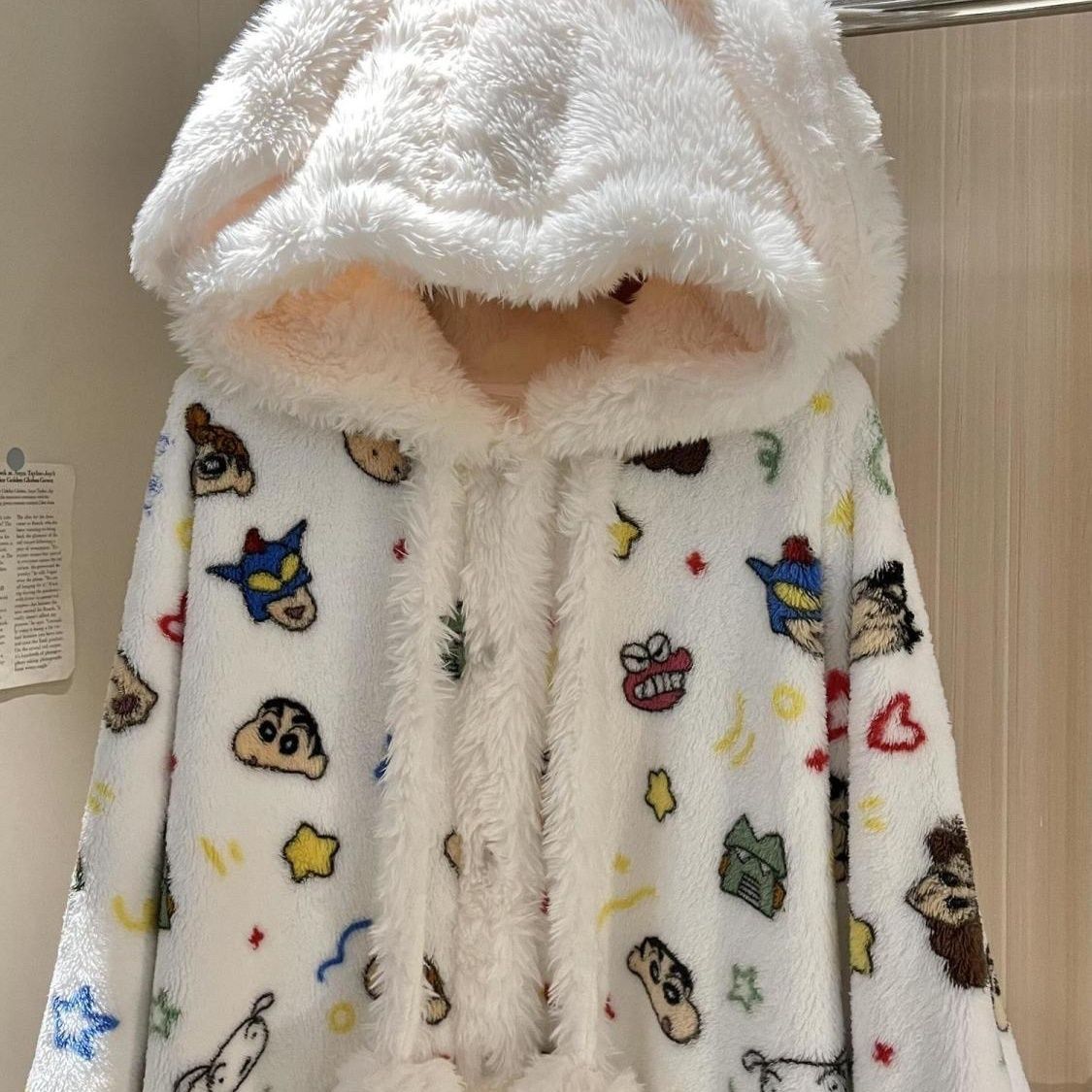 Crayon Shin-chan cartoon  cora - Winter Clothing Anime 评论和价格